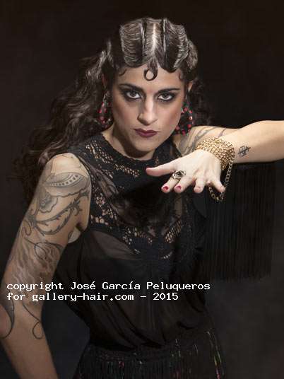 Fotos de peluquería: Rizos - Moreno - Largo 
