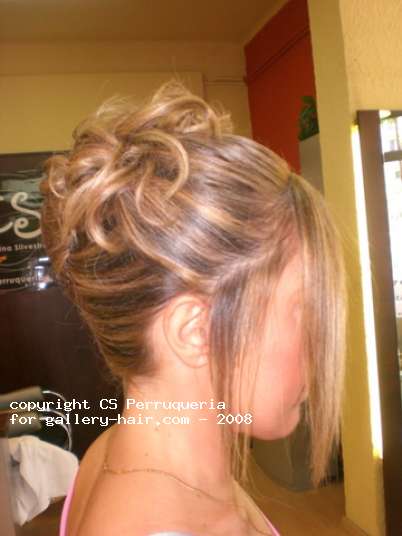 Fotos de peluquer�a: Recogidos -  - Media melena 