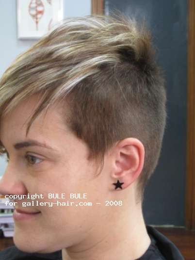 Fotos de peluquer�a: Asim�trico - Rubio - Corto 