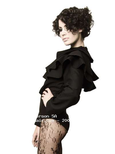 Fotos de peluquería: Rizos - Moreno - Media melena 
