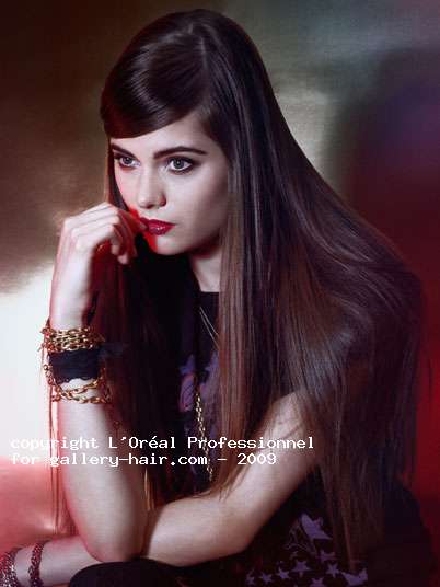 Fotos de peluquería: Alisados - Castaño - Largo 