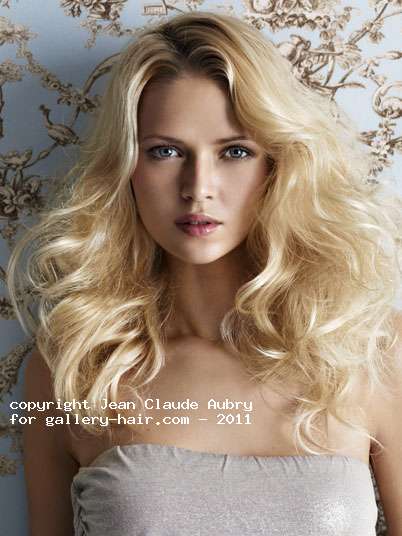 Fotos de peluquería:  - Rubio - Largo 