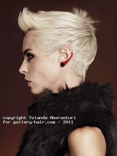 Fotos de peluquería:  - Rubio - Corto 