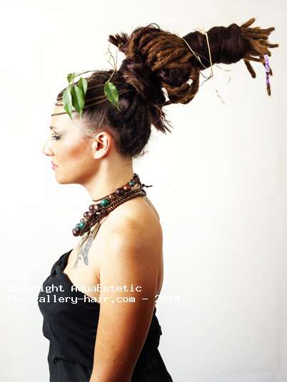 Fotos de peluquería: Afro - Castaño - Largo 
