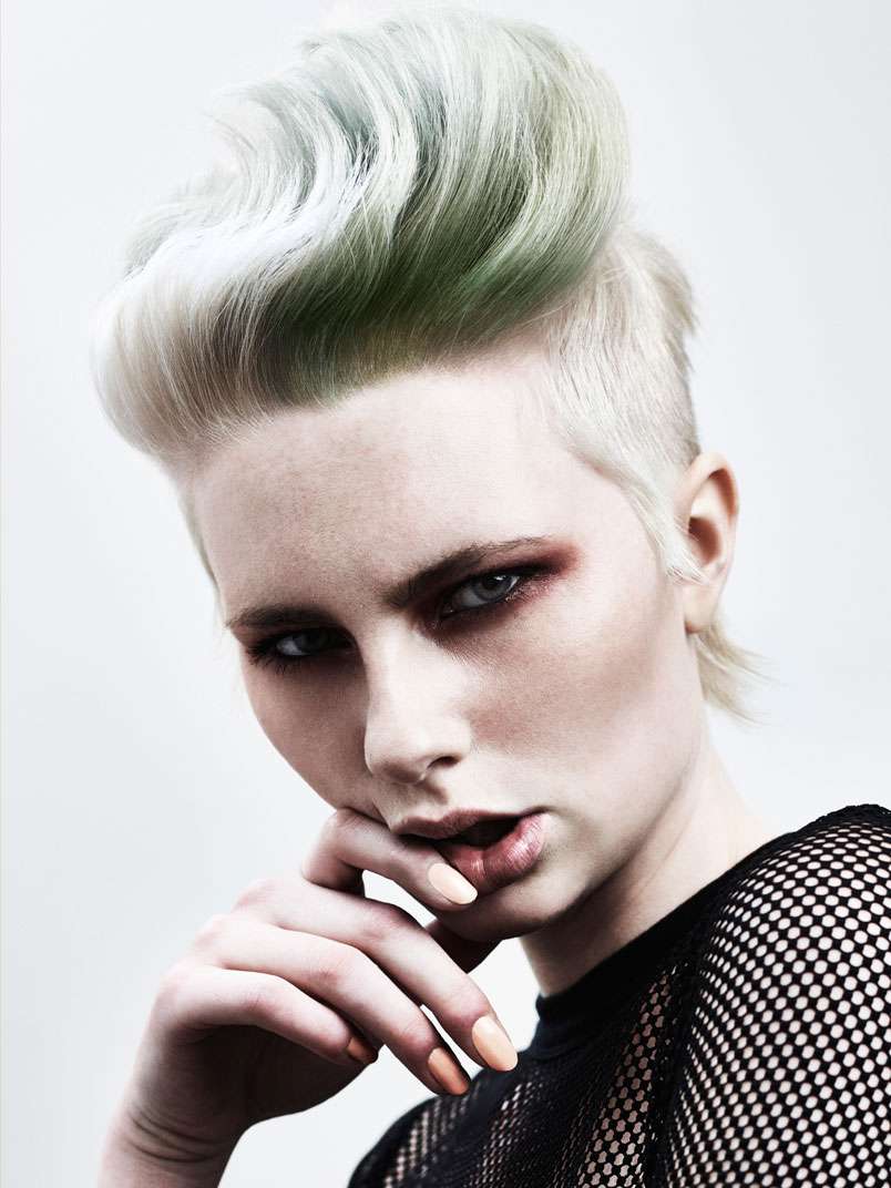 Fotos de peluquería: Asimétrico - Gris - Corto 