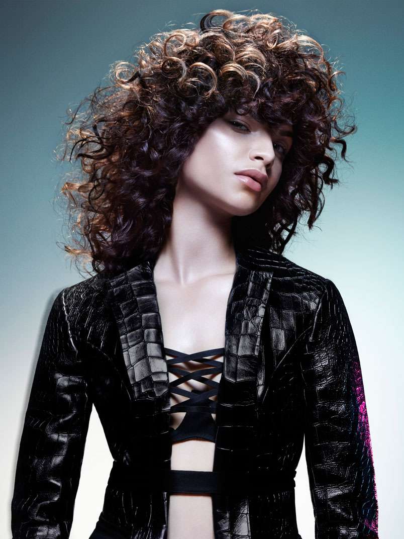 Fotos de peluquería: Rizos - Castaño - Largo 