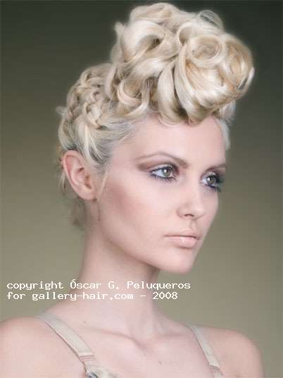 Fotos de peluquería: Recogidos - Rubio - Media melena 