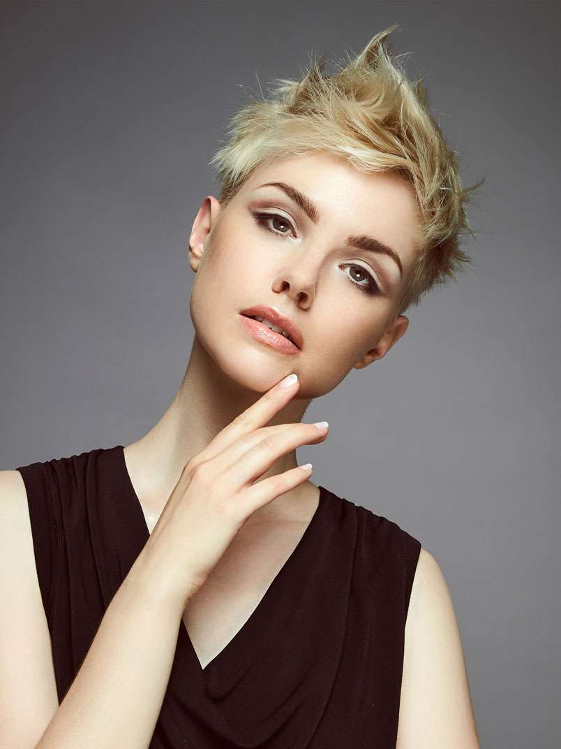 Fotos de peluquería:  - Rubio - Corto 