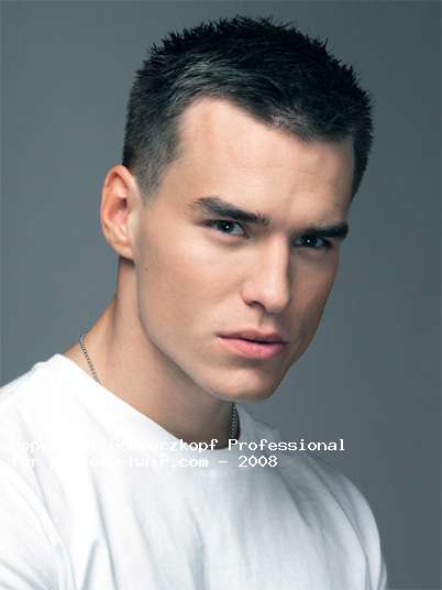 Fotos de peluquería: Hombres - Moreno - Corto 